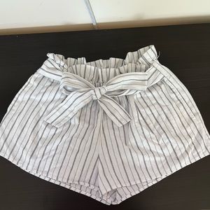 White and black Paper bag shorts